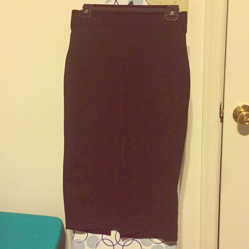 Black straight thick cotton skirt